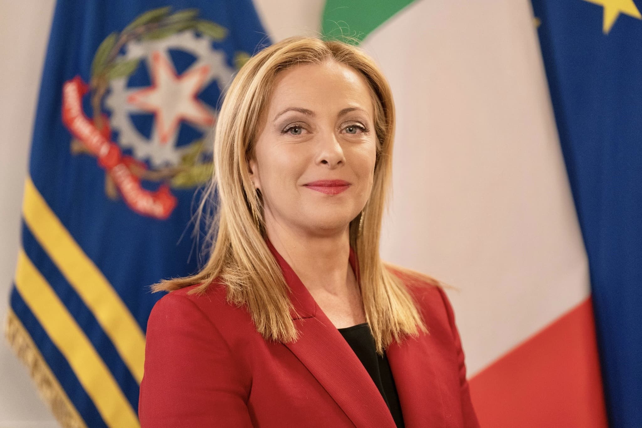 Official portrait of Italian Prime Minister Giorgia Meloni