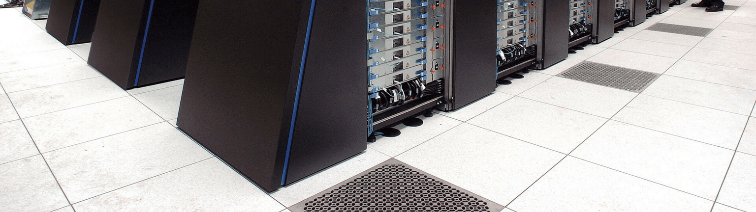 Supercomputer
